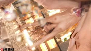 藤井蘭々スプラッシュ潮吹き,大量潮吹き,潮溜まり,立ちバックハメ潮