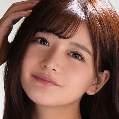 ひなたまりんの顔写真