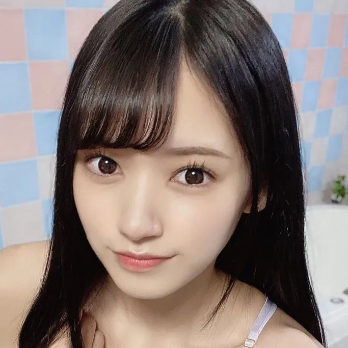 八掛うみの顔写真