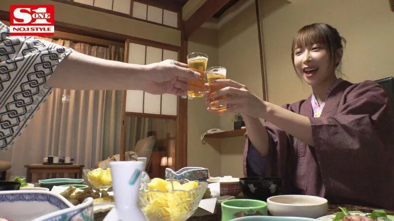 無料画像：うんぱい旅館,浴衣,飲酒