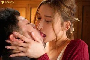 藤井蘭々ベロキス