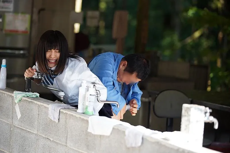 無料画像：七海ゆあJK制服,コスプレ,レイプ,媚薬,浣腸