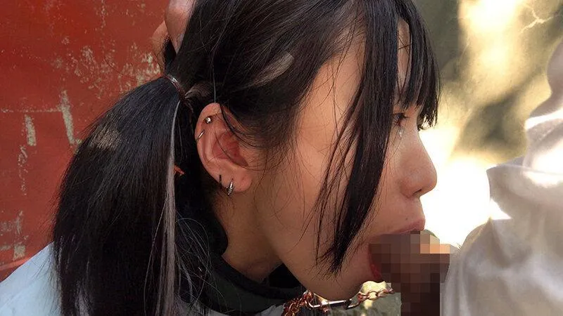 無料画像：日泉舞香JK制服,イラマチオ,コスプレ,涙,野外プレイ,首輪