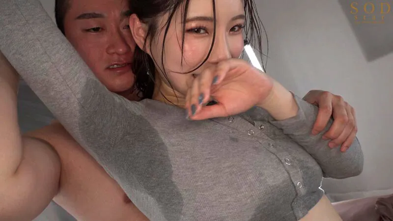 無料画像：神木麗汗,汗染み