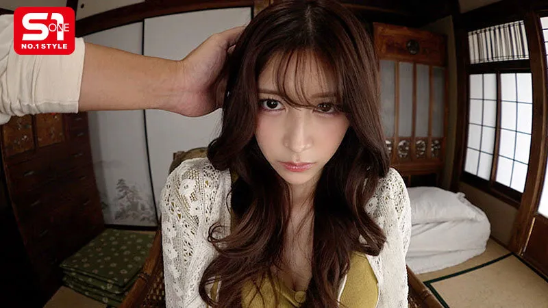 無料画像：七ツ森りり和室,顔面接写