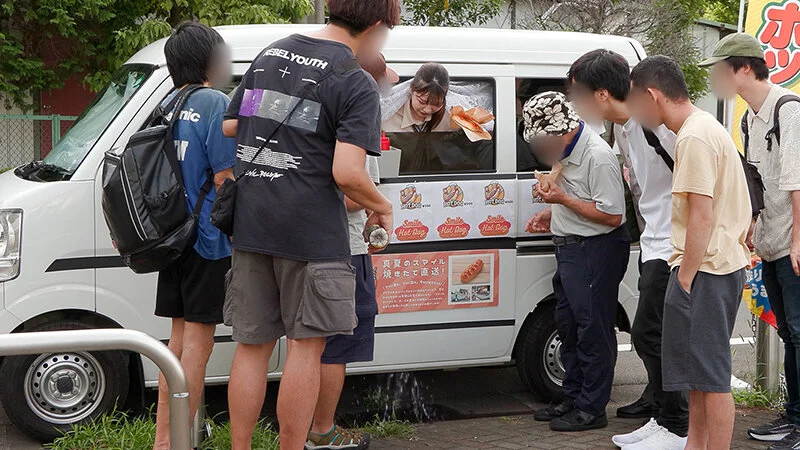 無料画像：小野坂ゆいかシチュエーション,接客中プレイ,車内,車内プレイ,隠れプレイ
